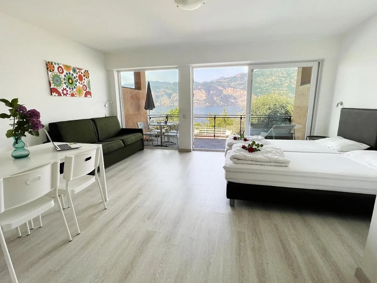 Residence Parco Lago Di Garda Malcesine 0*,