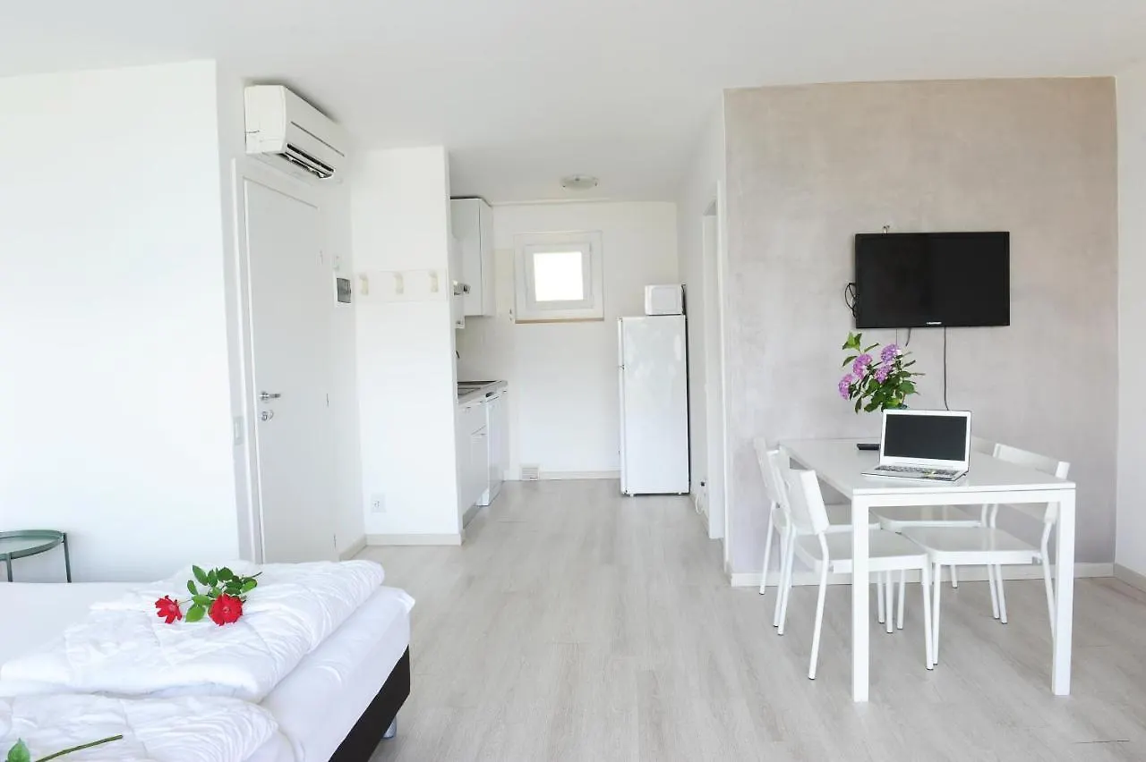 Residence Parco Lago Di Garda Malcesine Italien