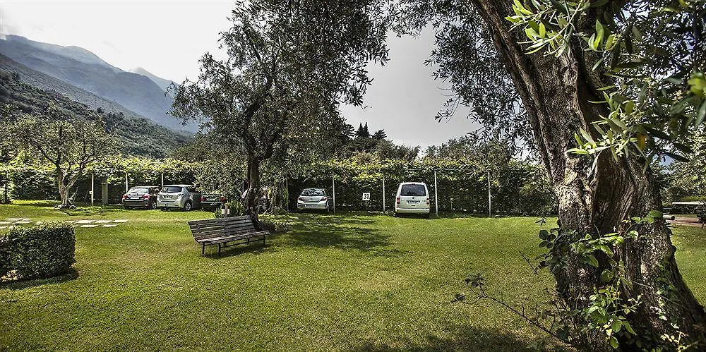 Aparthotel Residence Parco Lago Di Garda Malcesine